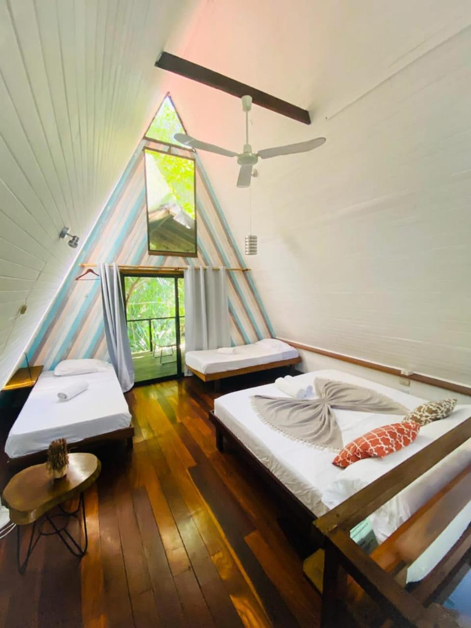 Calala Lodge Cabuya エクステリア 写真